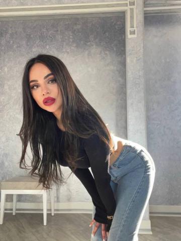 Полина